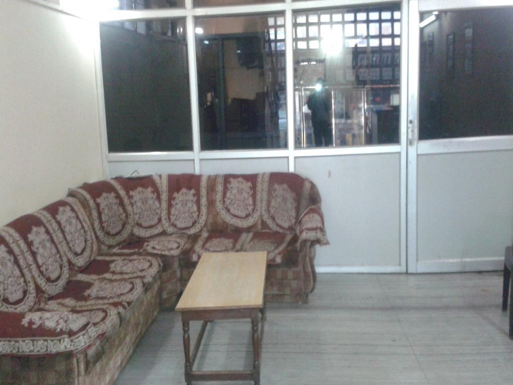 אגרה Hotel Sagar מראה חיצוני תמונה